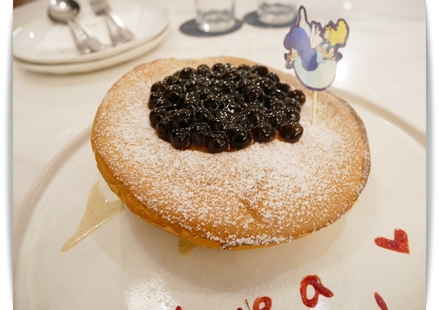 「有一隻羊 A Sheep Cafe」韓系咖啡店,美到像幅畫的點心盤 ♡