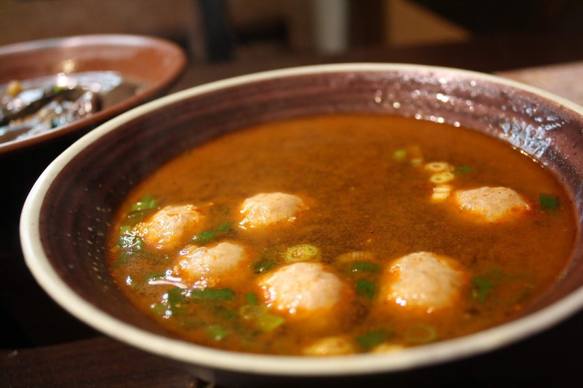 【三重美食】鼎街鴨香飯-誘人的半熟蛋搭配鹹香的鴨肉飯完美絕配,溪尾街美食推薦@東吃東吃到處吃
