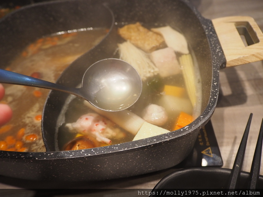 2019-09-08 14.42.16.jpg