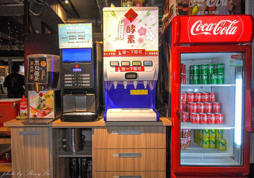 老字號的東區燒烤吃到飽名店，1899元多種和牛隨你吃