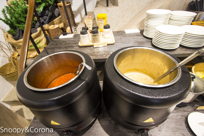 【台中住宿】逢甲夜市住宿｜桂之旅～復古時尚高CP值平價旅店，老宅享用早餐有健康概念