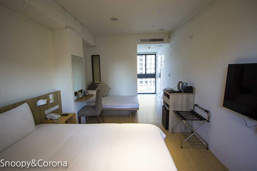 【台中住宿】逢甲夜市住宿｜桂之旅～復古時尚高CP值平價旅店，老宅享用早餐有健康概念