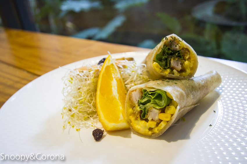 【台中住宿】逢甲夜市住宿｜桂之旅～復古時尚高CP值平價旅店，老宅享用早餐有健康概念