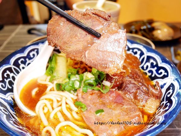 【宜蘭美食】牛雞匠舖 #牛肉麵 #手工熬煮天然湯頭 #雞湯 #宜蘭小吃 #宜蘭大學 (27).JPG