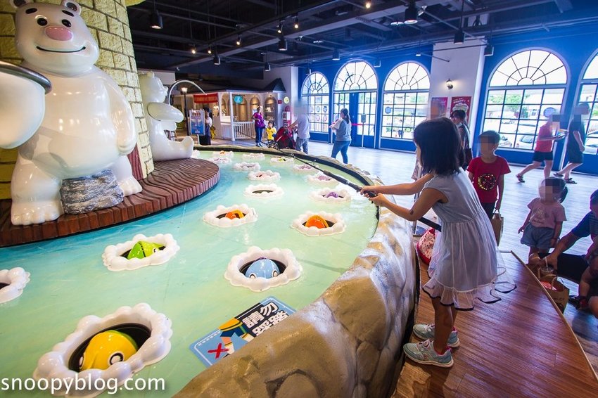 【台中親子景點】寶熊漁樂碼頭｜釣魚主題園區～挑戰全球唯一巨無霸釣魚機、體驗虛擬釣魚、親子DIY、美式遊樂場