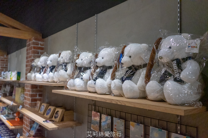 台中親子景點》寶熊漁樂碼頭 超好玩釣魚主題園區 免出海就能釣魚 巨無霸釣魚機、DIY手作適合全家大小 - 艾莉絲愛旅行