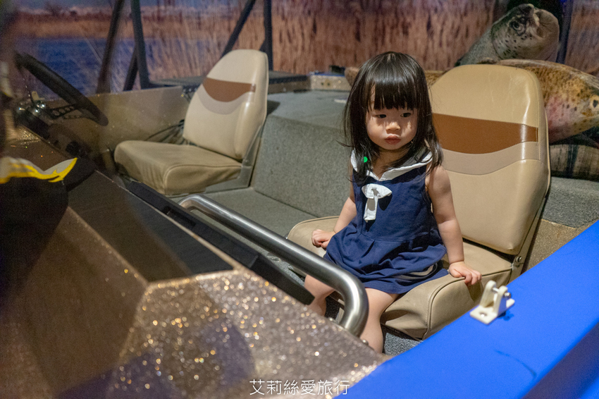 台中親子景點》寶熊漁樂碼頭 超好玩釣魚主題園區 免出海就能釣魚 巨無霸釣魚機、DIY手作適合全家大小 - 艾莉絲愛旅行