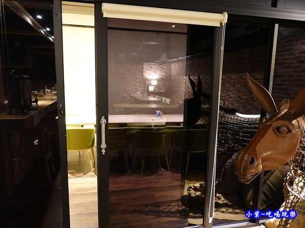 2樓VIP包廂-茶自點永和旗艦店 (2).jpg