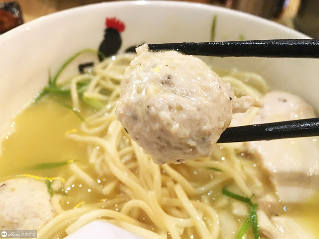 雞肉丸子