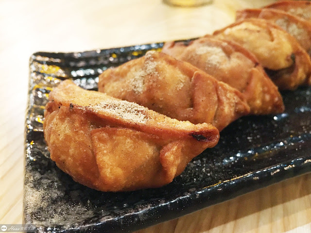 炸餃子