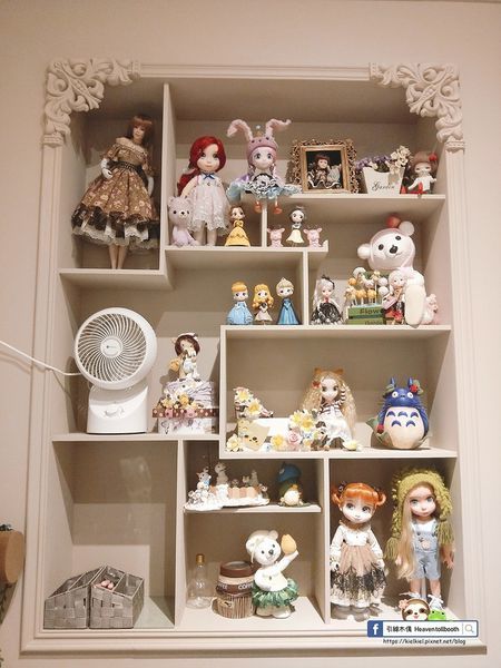 【嘉義】LiLiKoKo哩哩釦釦午茶廚房 - 愛麗絲夢遊層層仙境，黏土王國的午茶宴，柴郡貓慵懶微笑，編織一齣美食與藝文的俏皮相逢。