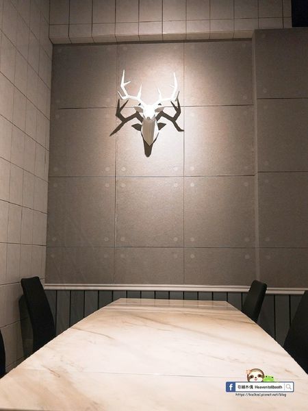 【嘉義】LiLiKoKo哩哩釦釦午茶廚房 - 愛麗絲夢遊層層仙境，黏土王國的午茶宴，柴郡貓慵懶微笑，編織一齣美食與藝文的俏皮相逢。