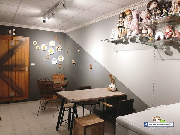 【嘉義】LiLiKoKo哩哩釦釦午茶廚房 - 愛麗絲夢遊層層仙境，黏土王國的午茶宴，柴郡貓慵懶微笑，編織一齣美食與藝文的俏皮相逢。