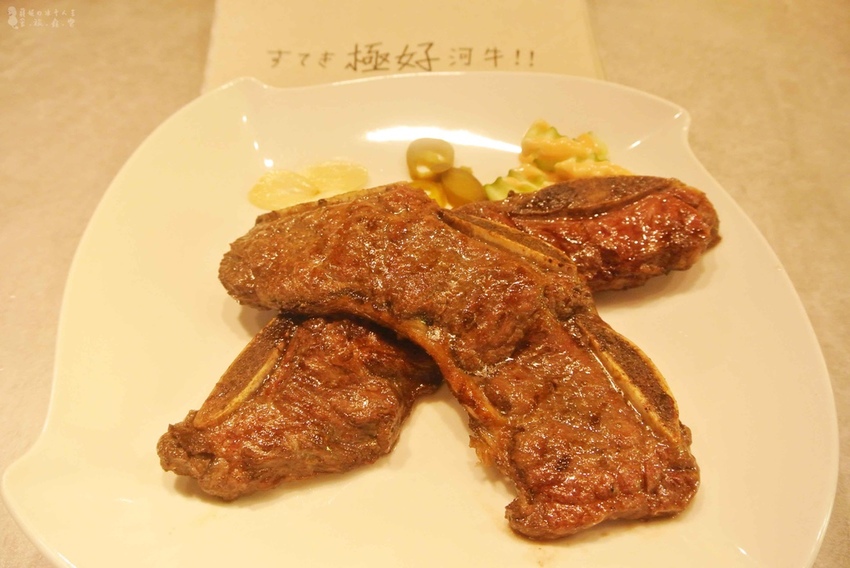 桃園中壢すてき極好河牛桃園高鐵青埔美食平價牛排紐西蘭牛小排.jpg