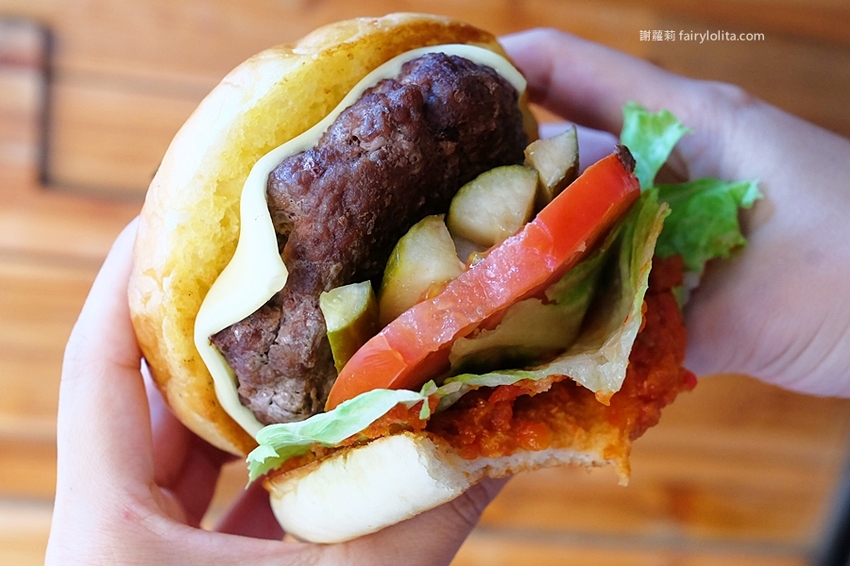 Little Sprout 小初芽。網友大囋:「在地最強早午餐」,人潮爆滿沒訂位吃不到,為吃一頓Brucnh讓我等了2小時! @蹦啾♥謝蘿莉 La vie heureuse