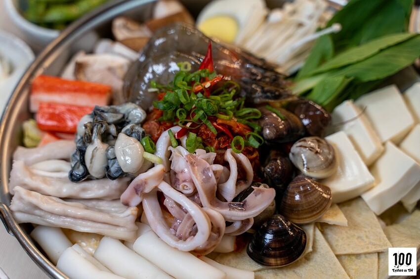 【台中西屯美食】韓虎嘯 JMall 店｜百道韓食任你挑，《雞不可失》水原炸雞也吃得到！ | 別墅裡的 100 種味道