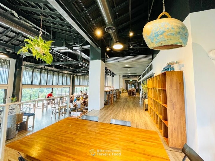 遠山近巒中海拔美景，幽僻山林中的世外桃源，LuGao鹿篙咖啡莊園 @魚兒 x 牽手明太子的「視」界旅行