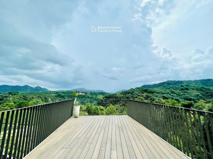 遠山近巒中海拔美景，幽僻山林中的世外桃源，LuGao鹿篙咖啡莊園 @魚兒 x 牽手明太子的「視」界旅行