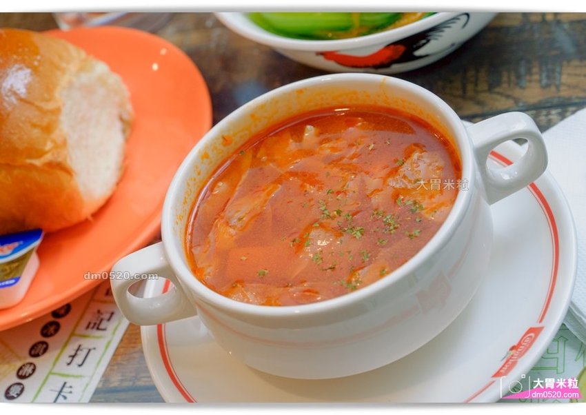 復古回味港式茶餐廳前身！台北私廚之父波哥最新力作！波記冰室,(波記茶餐廳二店),必點瑞士雞翼公仔麵/焗烤通心粉,台北延吉街美食2019,台北大安區港式料理,台北延吉街港式點心,, - 大胃米粒 DAV