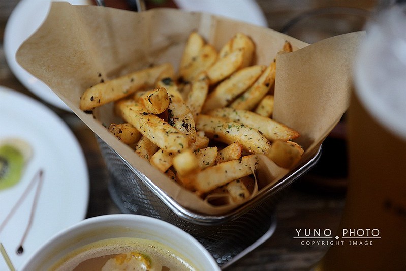 波記冰室台北東區茶餐廳港味正宗港式新飲茶菜單忠孝敦化288 波記冰室台北東區茶餐廳港味正宗港式新飲茶菜單忠孝敦化288