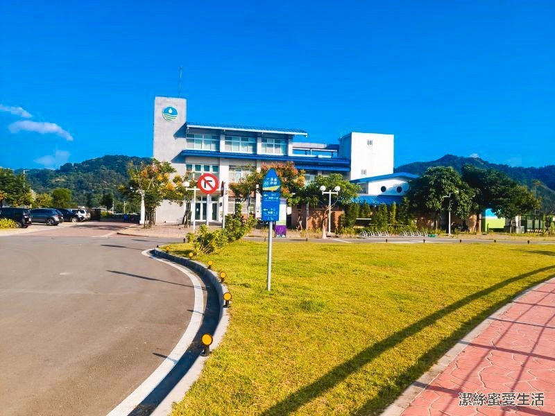 中庄調整池-桃園大溪/透明天空步道.風箏大草原.騎車跑步健行都適合 - 潔絲蜜愛生活