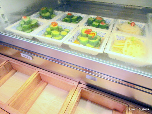 Noodle store at HsinPei city, 饗記.呷麵呷麵平價麵舖板橋店, SJKen, Oct, 2019