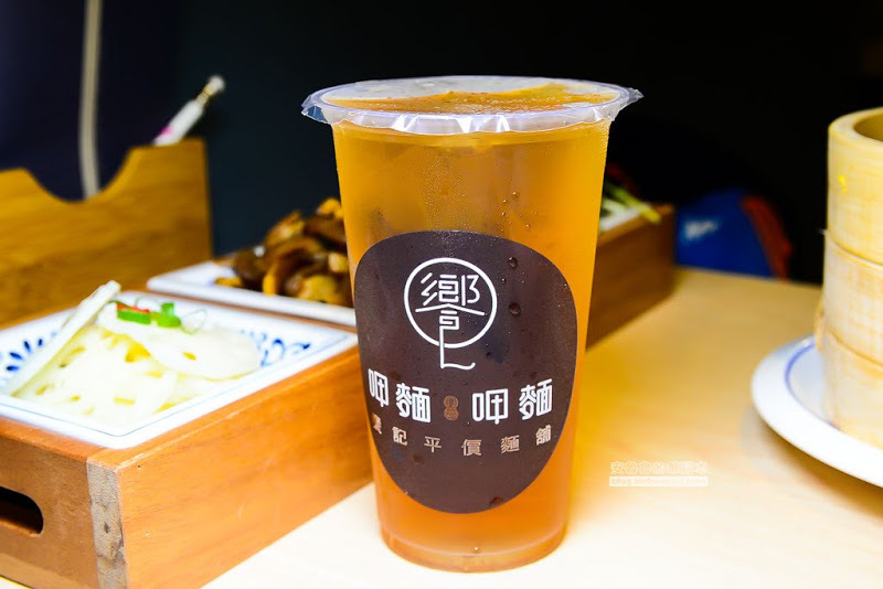 饗記呷麵呷麵平價麵舖板橋店-銅板價餐點,現代感的用餐環境和空間
