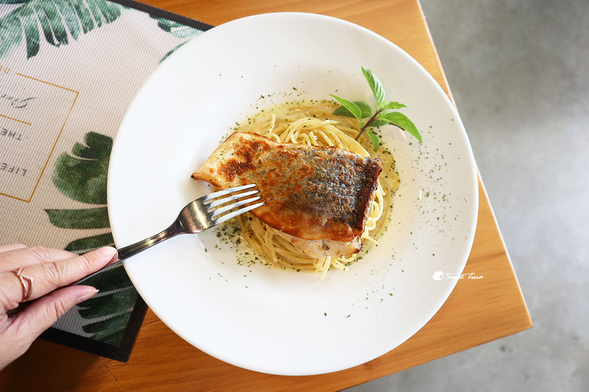 莫內 Monet cafe%5C Manor