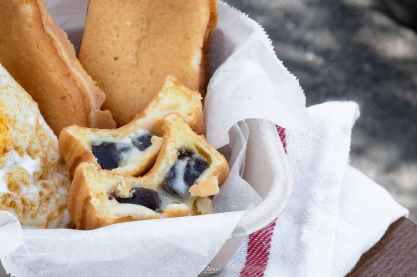 高雄小港｜這裡有雞蛋糕-奶香十足的雞蛋糕，還有熟悉的蛋中蛋