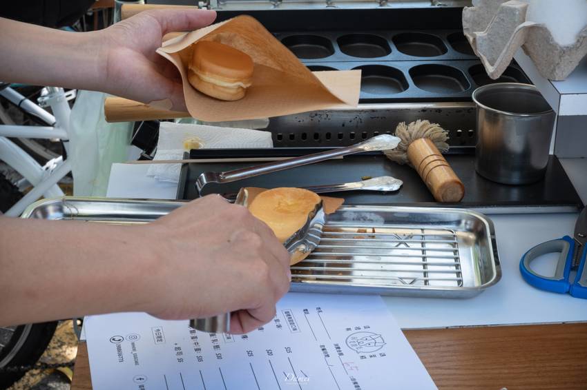 高雄小港｜這裡有雞蛋糕-奶香十足的雞蛋糕，還有熟悉的蛋中蛋