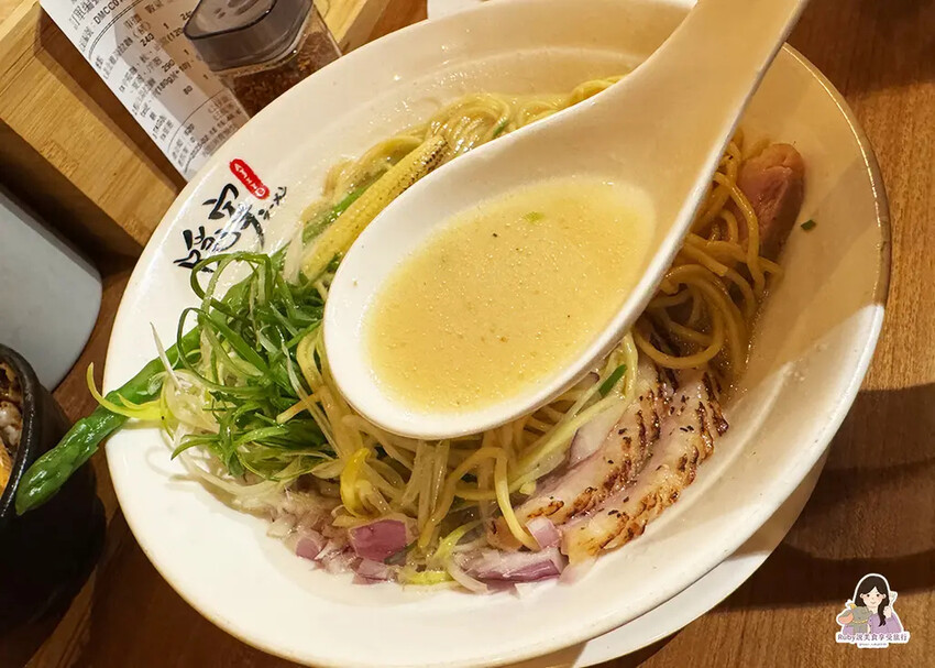 【士林美食】隱家拉麵士林店附菜單，人氣排隊拉麵，士林限定鴨白