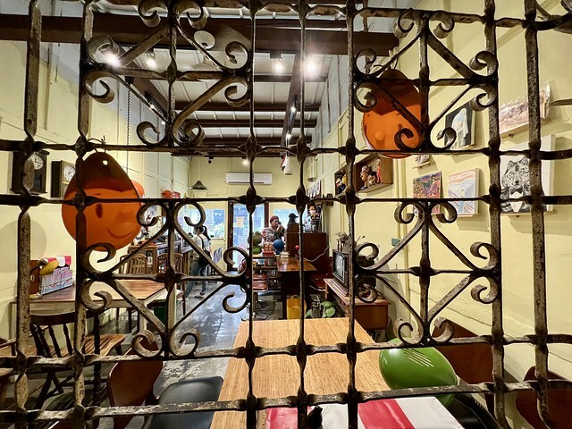 【台灣，嘉義市，西區】「脆皮dou dou甜甜圈」甜蜜老屋，讓人瞬間移動到日本！！(嘉義美食/嘉義旅行/嘉義老屋）