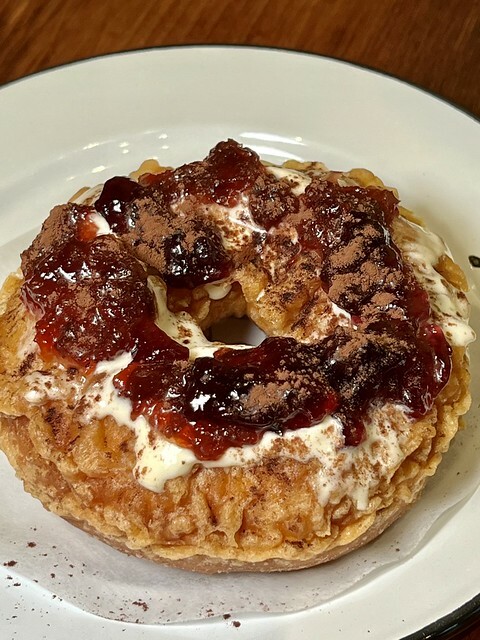 【台灣，嘉義市，西區】「脆皮dou dou甜甜圈」甜蜜老屋，讓人瞬間移動到日本！！(嘉義美食/嘉義旅行/嘉義老屋）