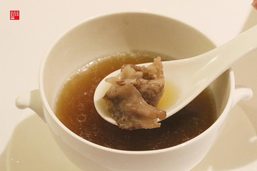 台中西屯美食/王品全台首間頂級牛排餐廳THE WANG!生日情人節聚餐首選 乾式熟成牛排超美味 還有管家服務跟專業侍酒師 - 跟著華少吃吃吃