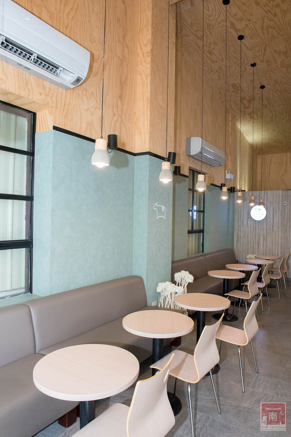 【台南飲料】期間限定販售|自家牧場鮮奶搭配焙茶|引進日本京都宇治焙茶~~迷客夏宇治焙茶鮮奶系列 - 南人幫