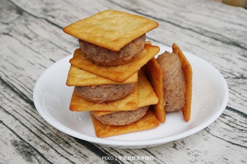 芋叔叔脆皮芋頭酥.芋泥球.芋頭大福.桃園美食.桃園車站美食.桃園車站必吃.芋頭酥.芋頭餅.爆漿芋頭酥.芋頭控.