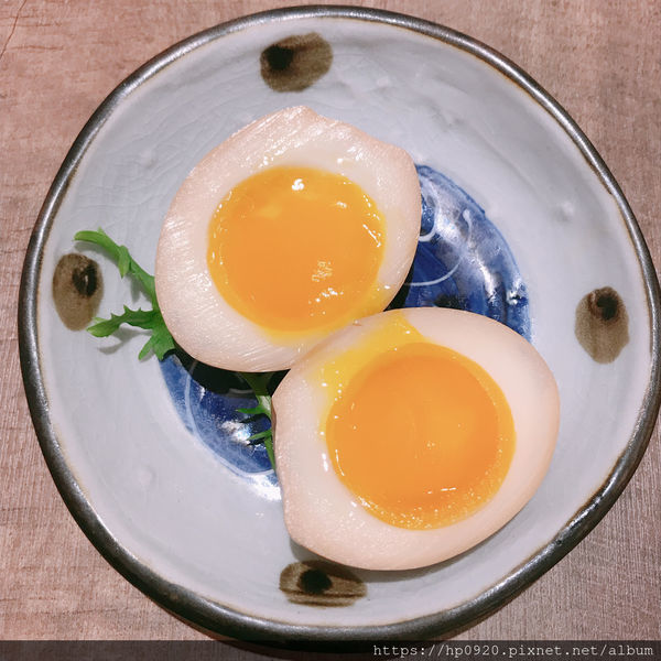 【三重】捷運台北橋美食,二鬼麵舖,三重質感文青吃麵店,特製手工麵,Q彈有勁~必吃"青麻辣",顛覆味蕾,清爽麻辣感,讓你百吃不厭!