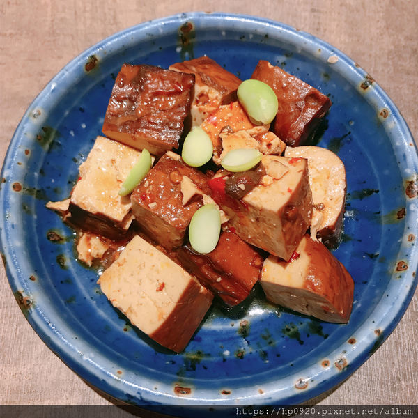 【三重】捷運台北橋美食,二鬼麵舖,三重質感文青吃麵店,特製手工麵,Q彈有勁~必吃"青麻辣",顛覆味蕾,清爽麻辣感,讓你百吃不厭!