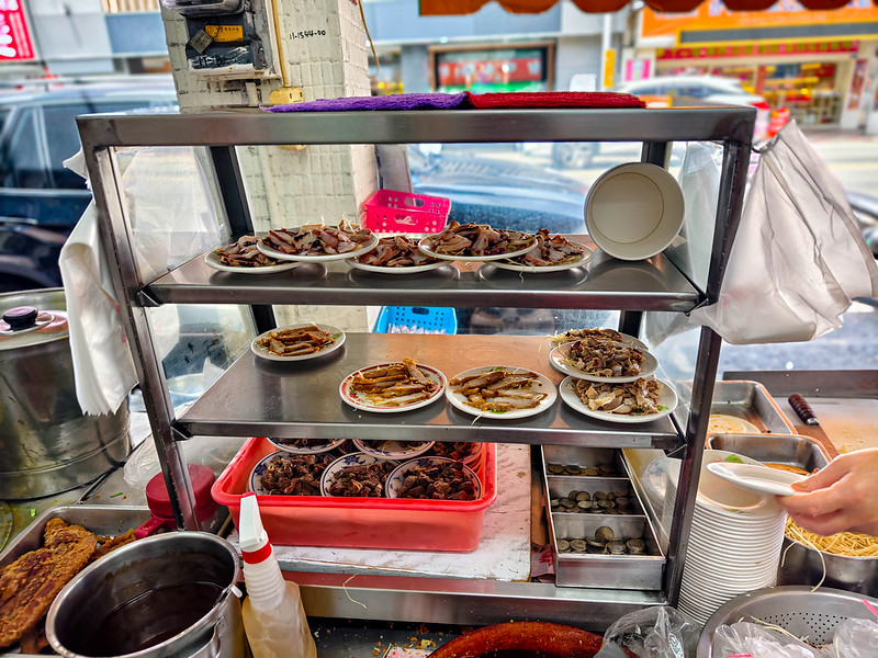 台中必吃美食!最道地台中大麵羹傳承三代50年老店,在地人早餐首選。