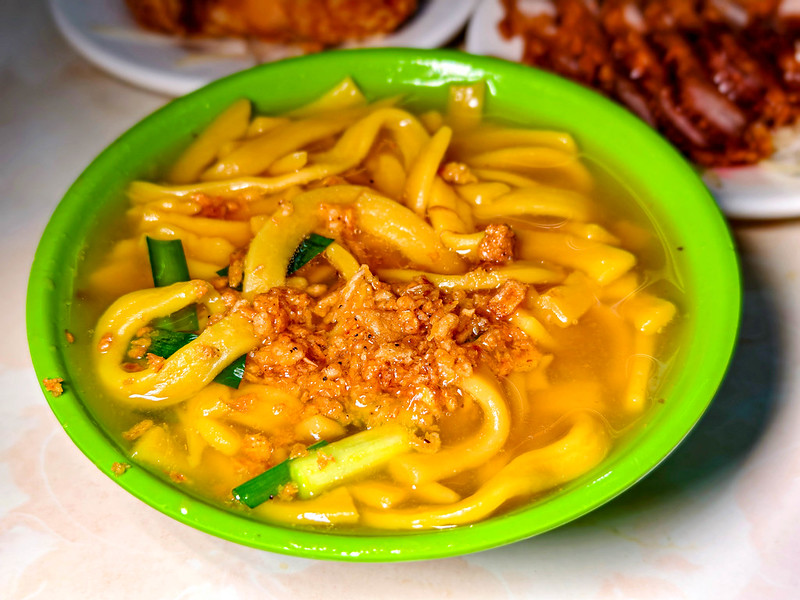 台中必吃美食!最道地台中大麵羹傳承三代50年老店,在地人早餐首選。