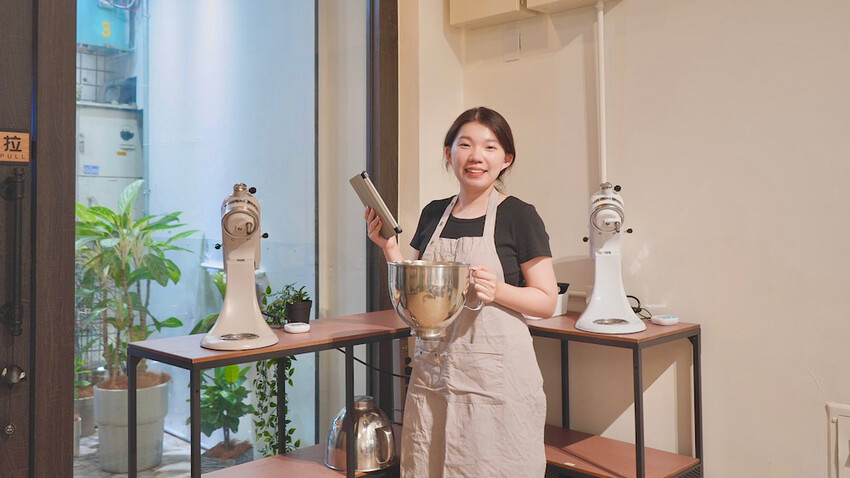 花蓮市[花蓮景點] 慕慕烘焙DIY 花蓮店｜全新開幕！花蓮做蛋糕DIY「夏季芒果蛋糕」