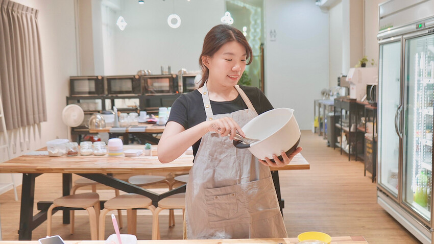 花蓮市[花蓮景點] 慕慕烘焙DIY 花蓮店｜全新開幕！花蓮做蛋糕DIY「夏季芒果蛋糕」