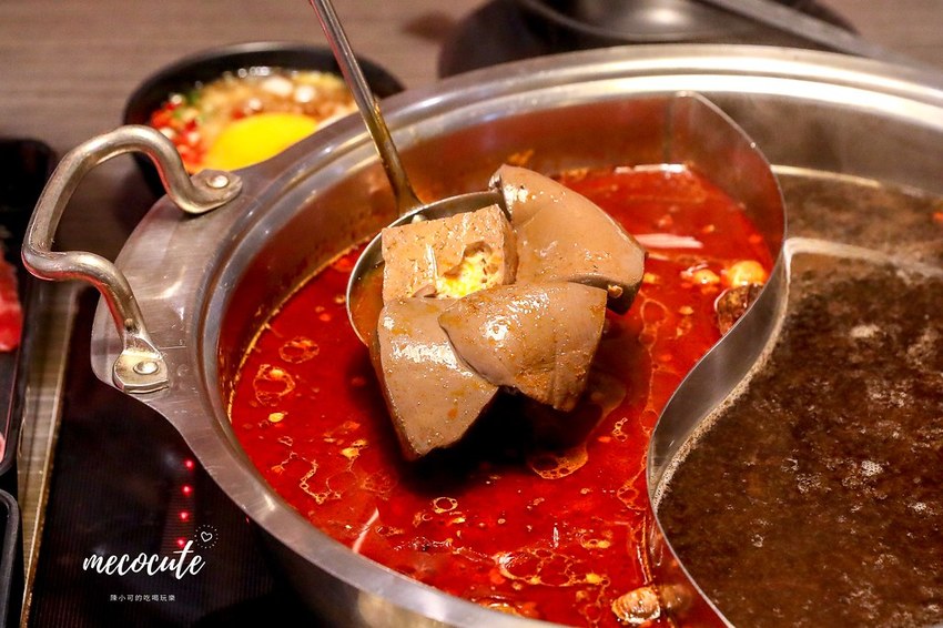 文岩文,文岩文分店,文岩文岩燒蜀辣鴛鴦鍋,新北市火鍋吃到飽,新莊,新莊火鍋吃到飽,新莊美食,新莊餐廳,麻辣鍋推薦 @陳小可的吃喝玩樂