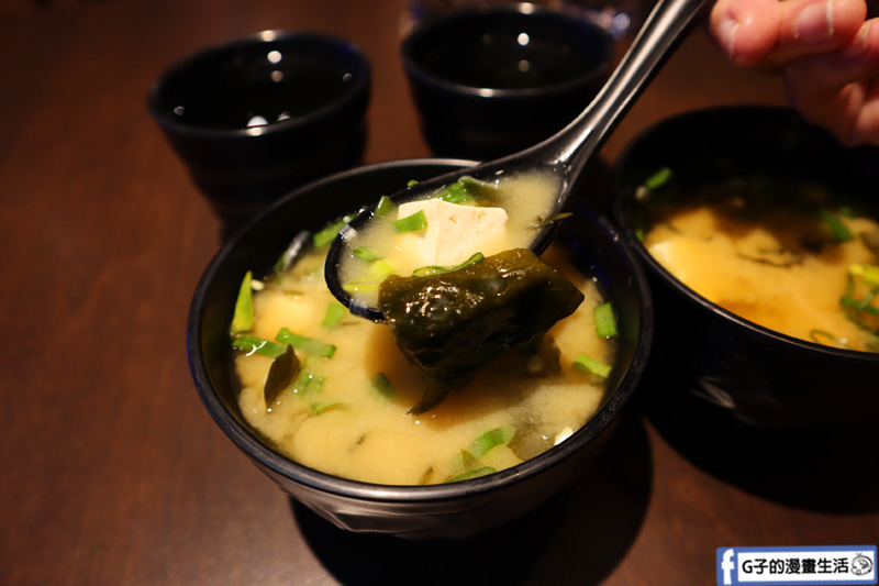 新丼-板橋新埔站.三猿廣場.平價丼飯店.白飯味噌湯無限吃到飽
