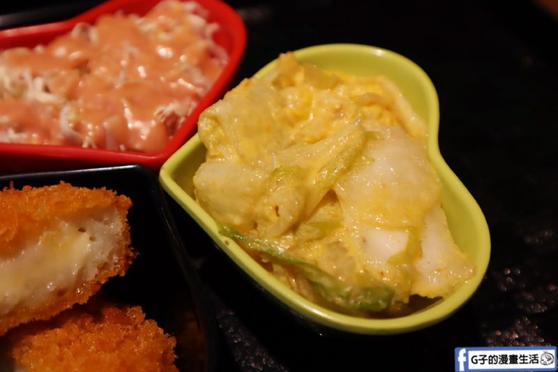 新丼-板橋新埔站.三猿廣場.平價丼飯店.起司瀑布韓美新丼.黃金泡菜丼.炸牡蠣