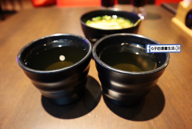 新丼-板橋新埔站.三猿廣場.平價丼飯店.白飯味噌湯無限吃到飽