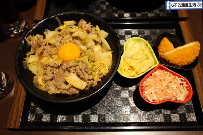 新丼-板橋新埔站.三猿廣場.平價丼飯店.起司瀑布韓美新丼.黃金泡菜丼.炸牡蠣