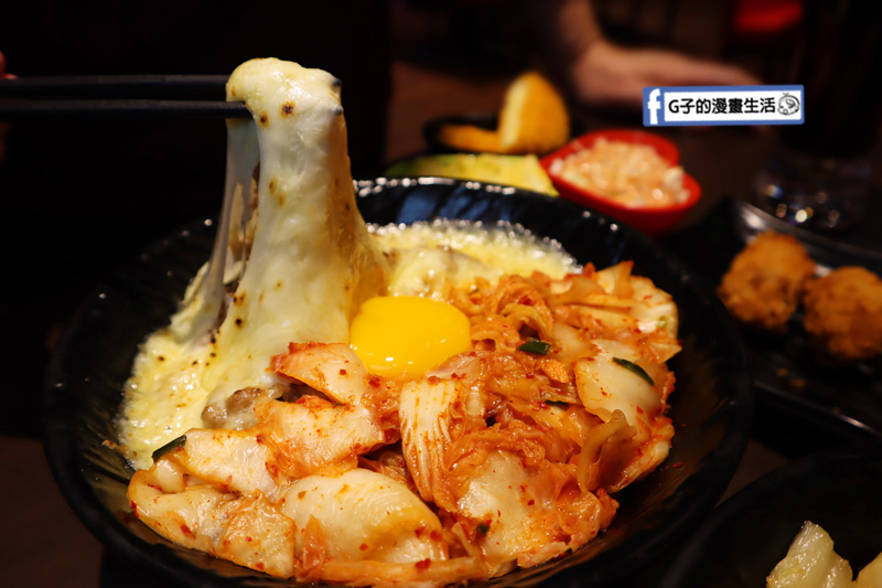 新丼-板橋新埔站.三猿廣場.平價丼飯店.起司瀑布韓美新丼.黃金泡菜丼.炸牡蠣