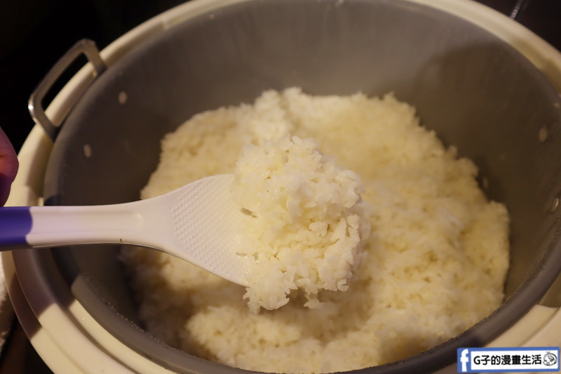 新丼-板橋新埔站.三猿廣場.平價丼飯店.白飯味噌湯無限吃到飽