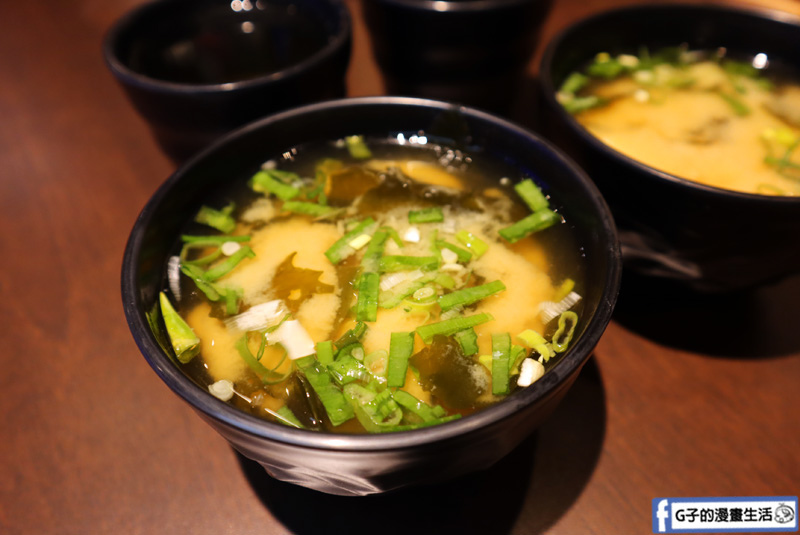 新丼-板橋新埔站.三猿廣場.平價丼飯店.白飯味噌湯無限吃到飽